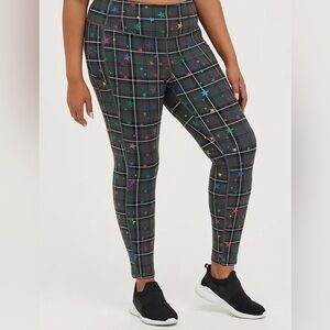 Torrid WOMENS PERFORMANCE CORE FULL LENGTH YOGA ACTIVE LEGGING W SIDE POCKETS 2X